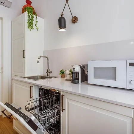 アパート Dimora D'autore - Charm In The Heart Of モデナ