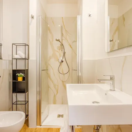 アパート Dimora D'autore - Charm In The Heart Of